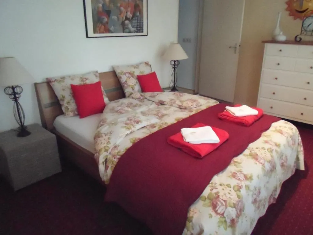 Holiday home Ricos Vakantiewoning Villa Valkenburg aan de Geul